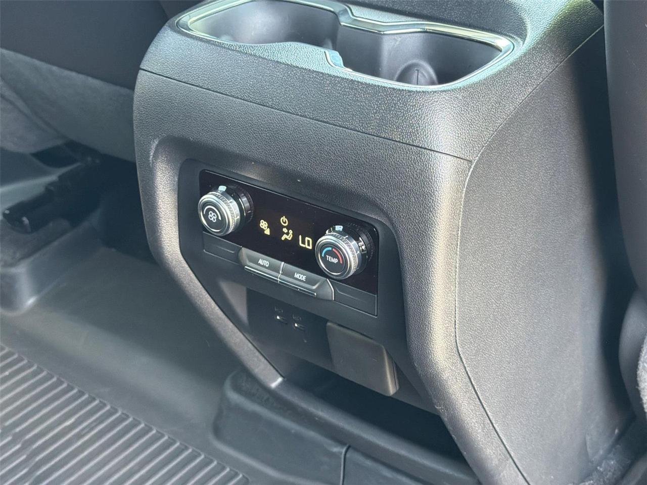 2026 GMC Acadia AWD Elevation Hagerstown MD