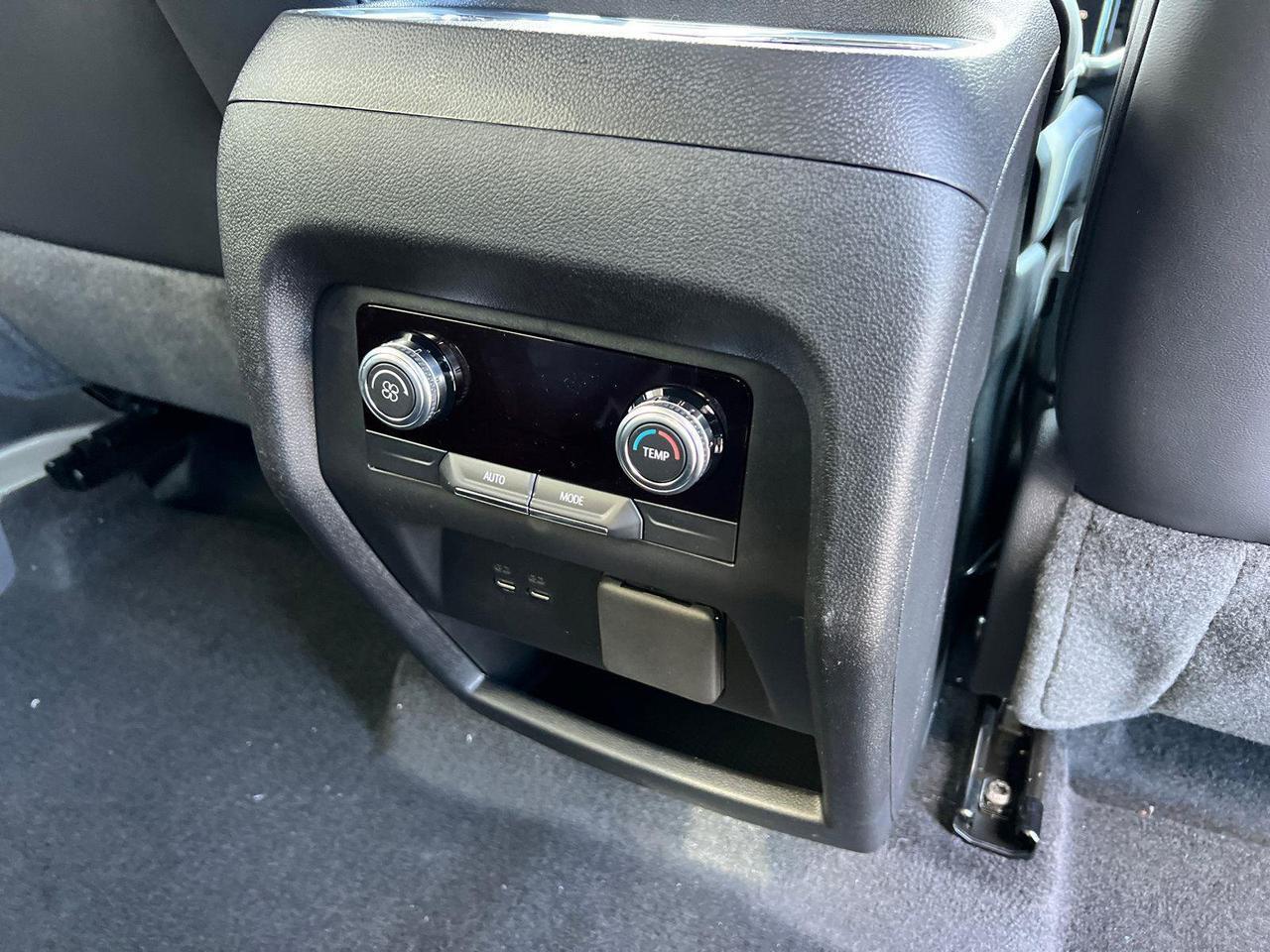 2026 GMC Acadia AWD Elevation Hagerstown MD