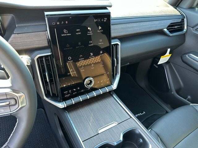 2026 GMC Acadia Denali Tucson AZ