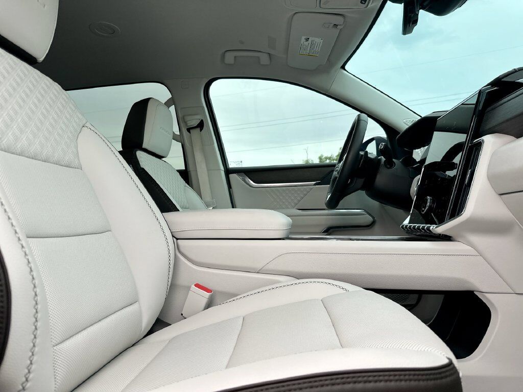 2026 GMC Acadia Denali Tucson AZ