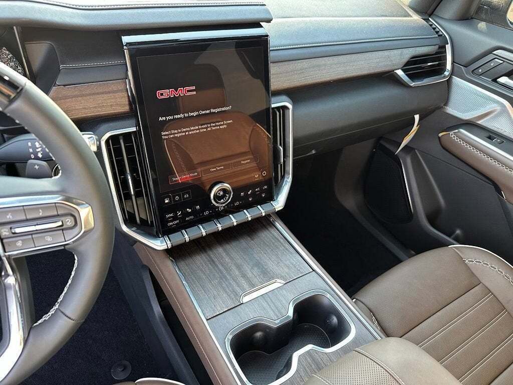 2026 GMC Acadia Denali Ultimate Tucson AZ