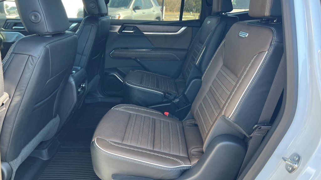 2026 GMC Acadia Denali Ultimate Fredericksburg VA