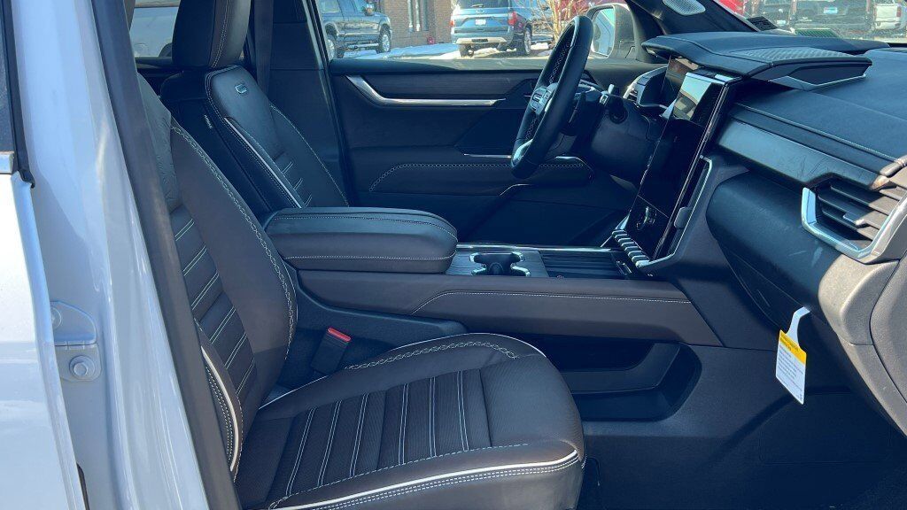 2026 GMC Acadia Denali Ultimate Fredericksburg VA