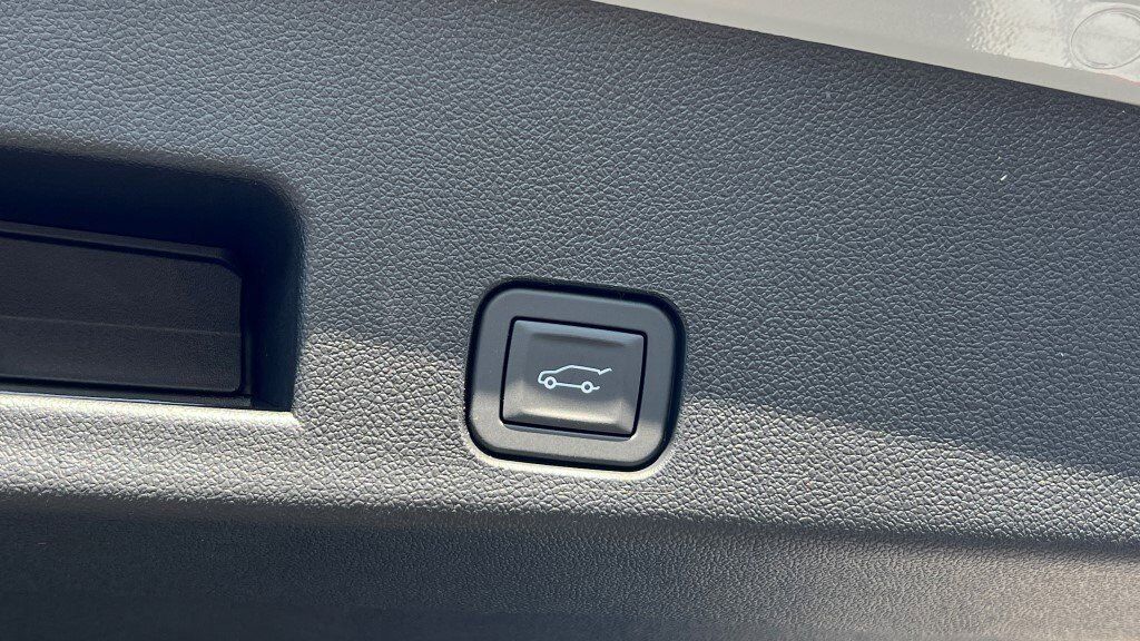 2026 GMC Acadia Denali Ultimate Fredericksburg VA