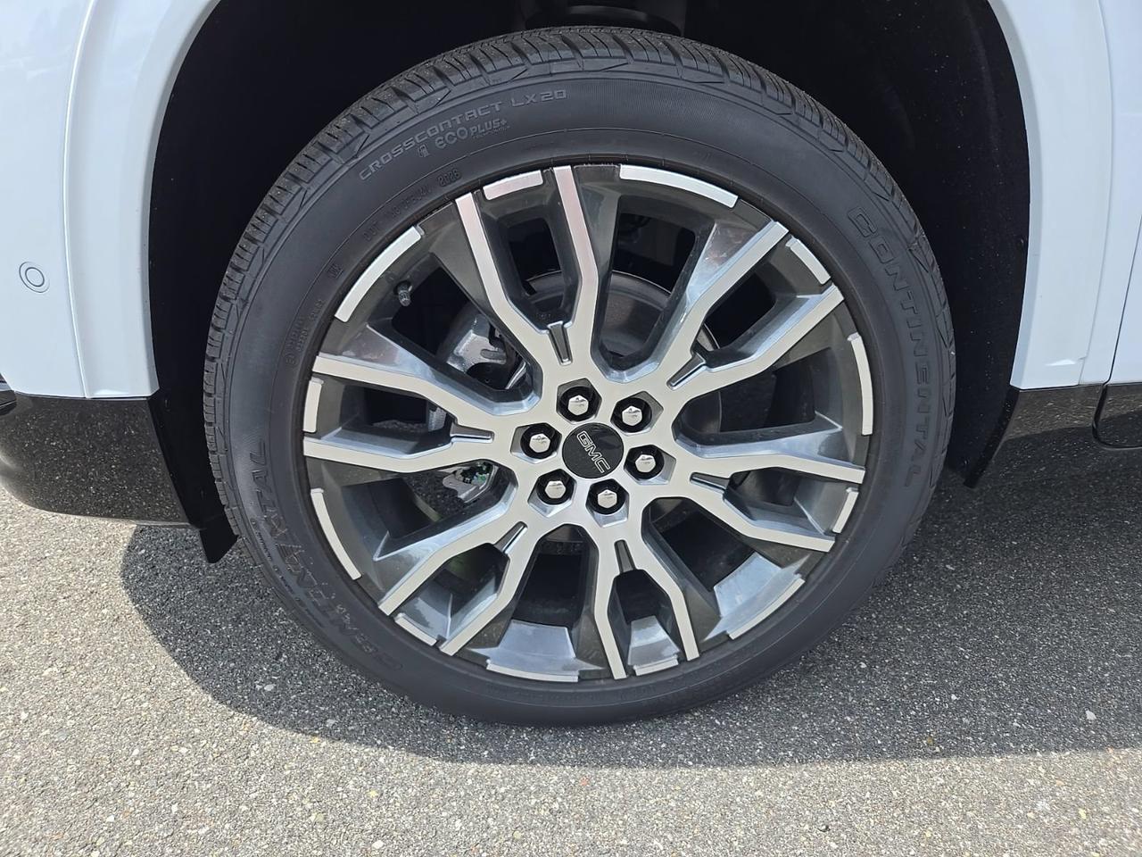 2026 GMC Acadia Denali Ultimate Fredericksburg VA