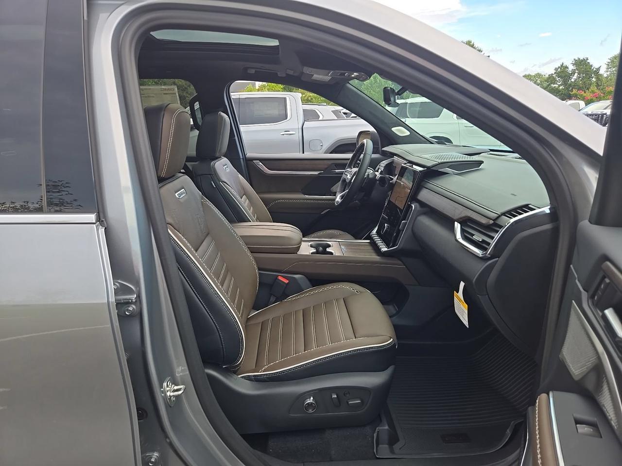 2026 GMC Acadia Denali Ultimate Fredericksburg VA