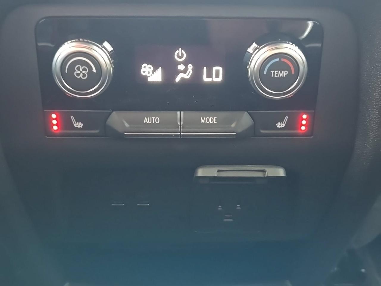 2026 GMC Acadia Denali Ultimate Fredericksburg VA