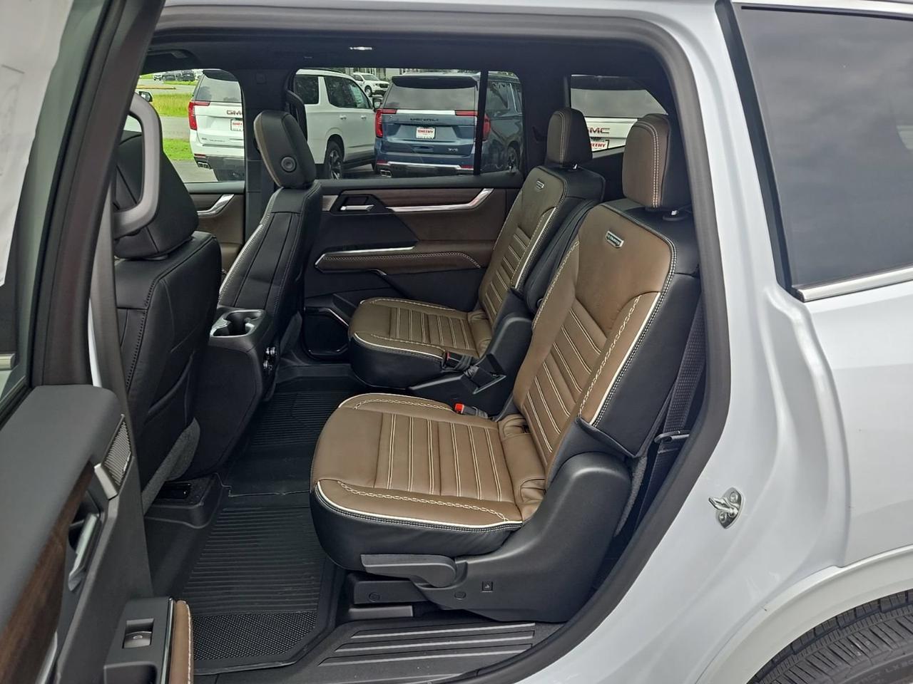 2026 GMC Acadia Denali Ultimate Fredericksburg VA