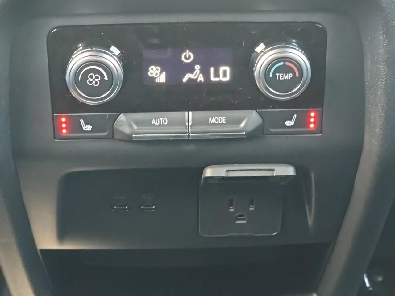2026 GMC Acadia Denali Ultimate Fredericksburg VA