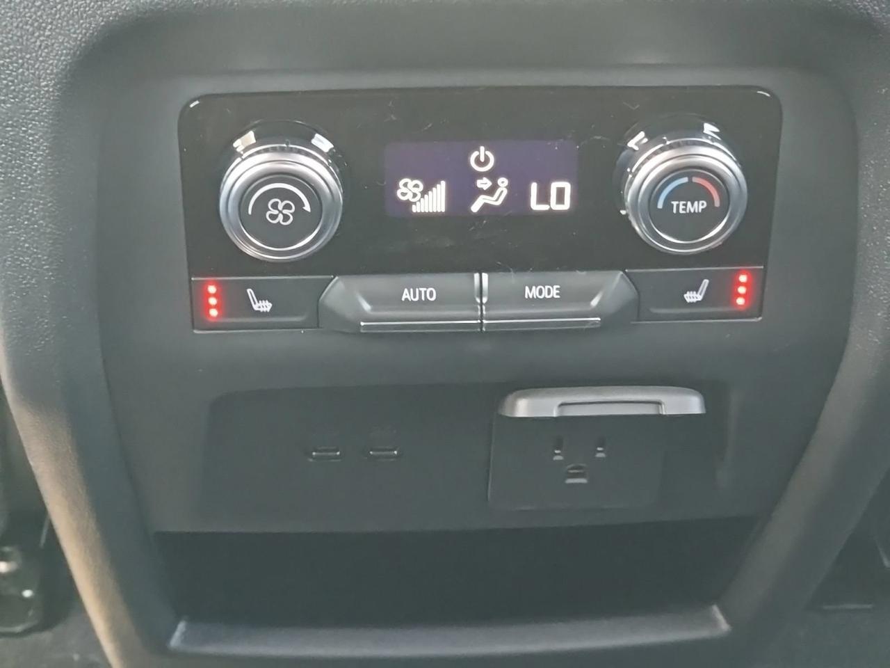 2026 GMC Acadia Denali Ultimate Fredericksburg VA