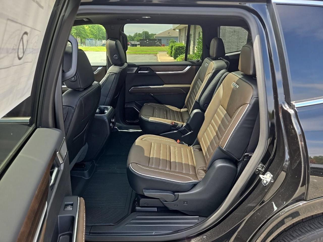 2026 GMC Acadia Denali Ultimate Fredericksburg VA