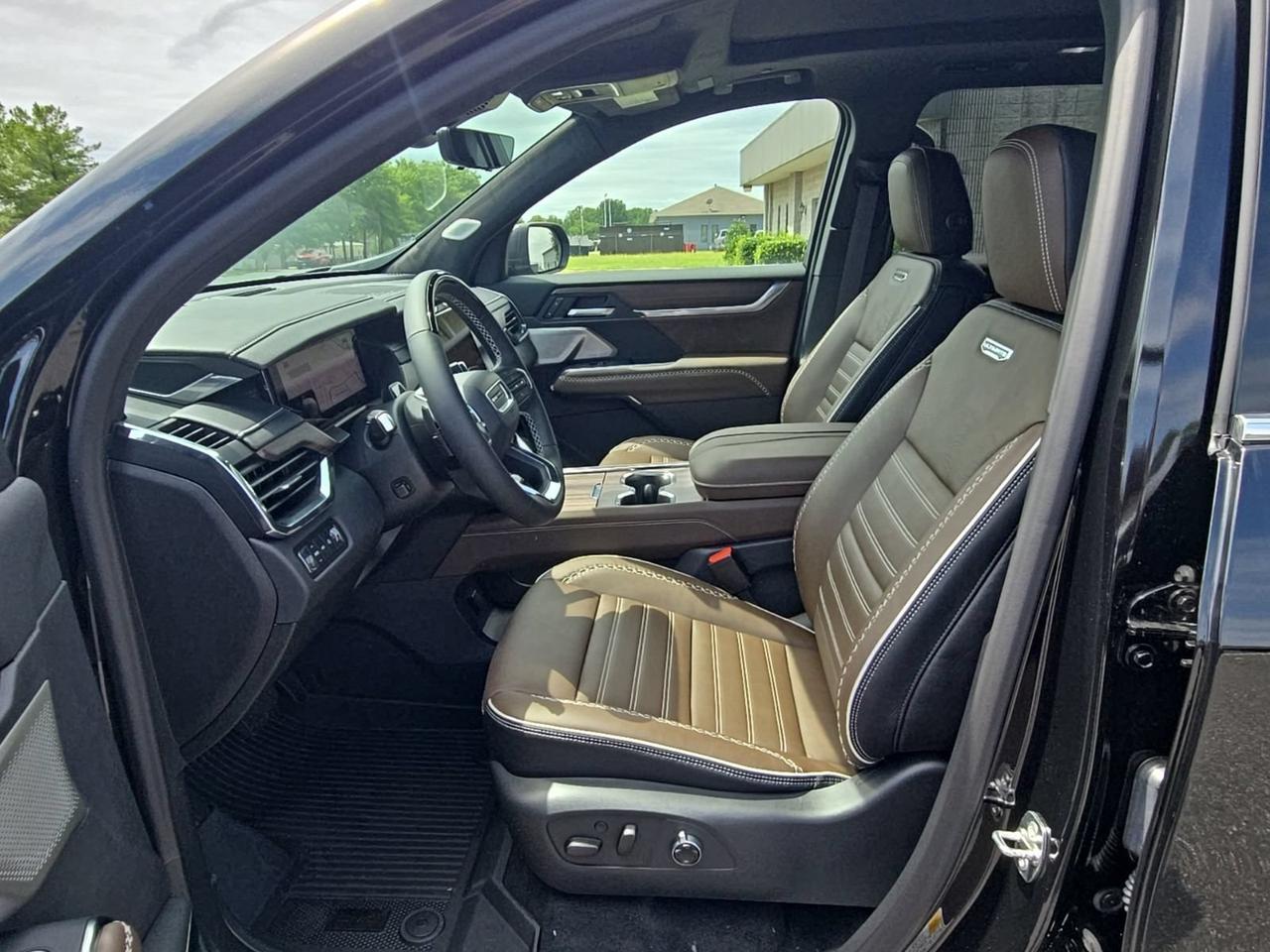 2026 GMC Acadia Denali Ultimate Fredericksburg VA