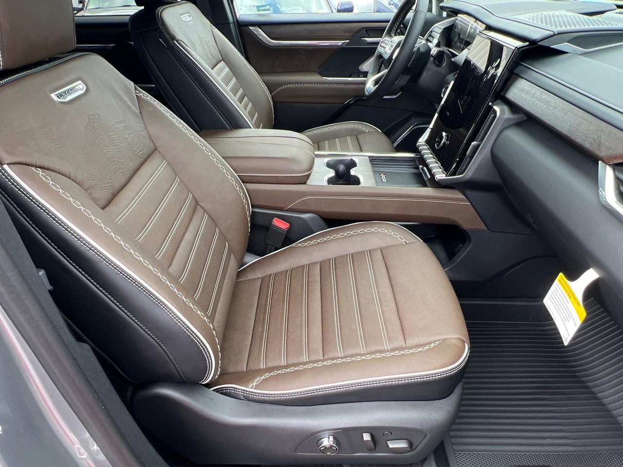 2026 GMC Acadia Denali Ultimate Hagerstown MD