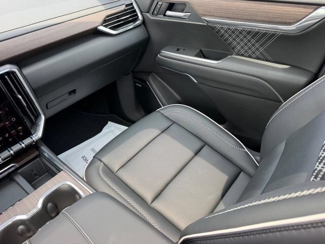2026 GMC Acadia Denali Farmington MO