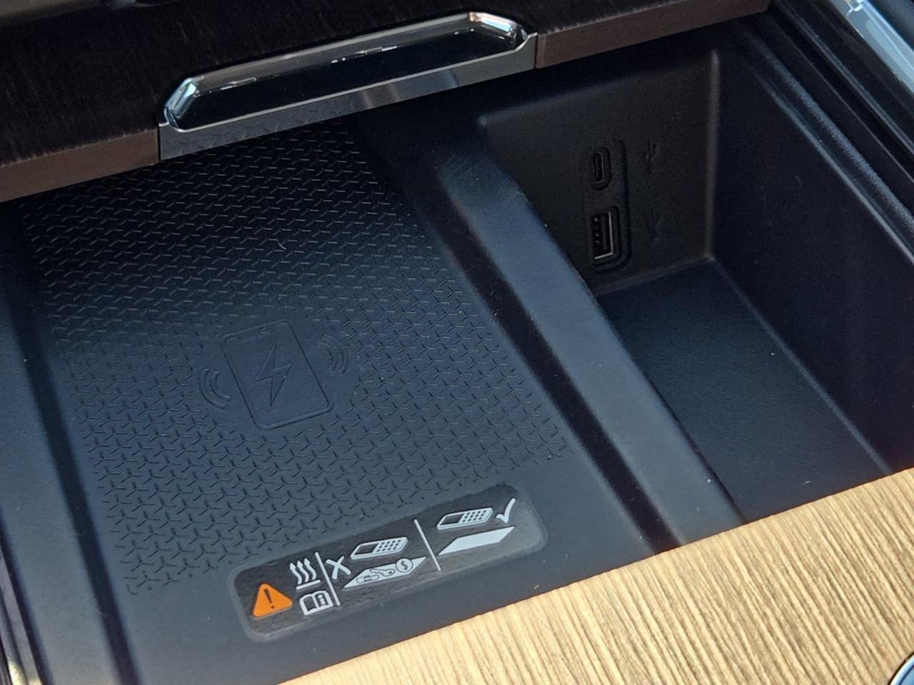 2026 GMC Acadia Denali Fredericksburg VA