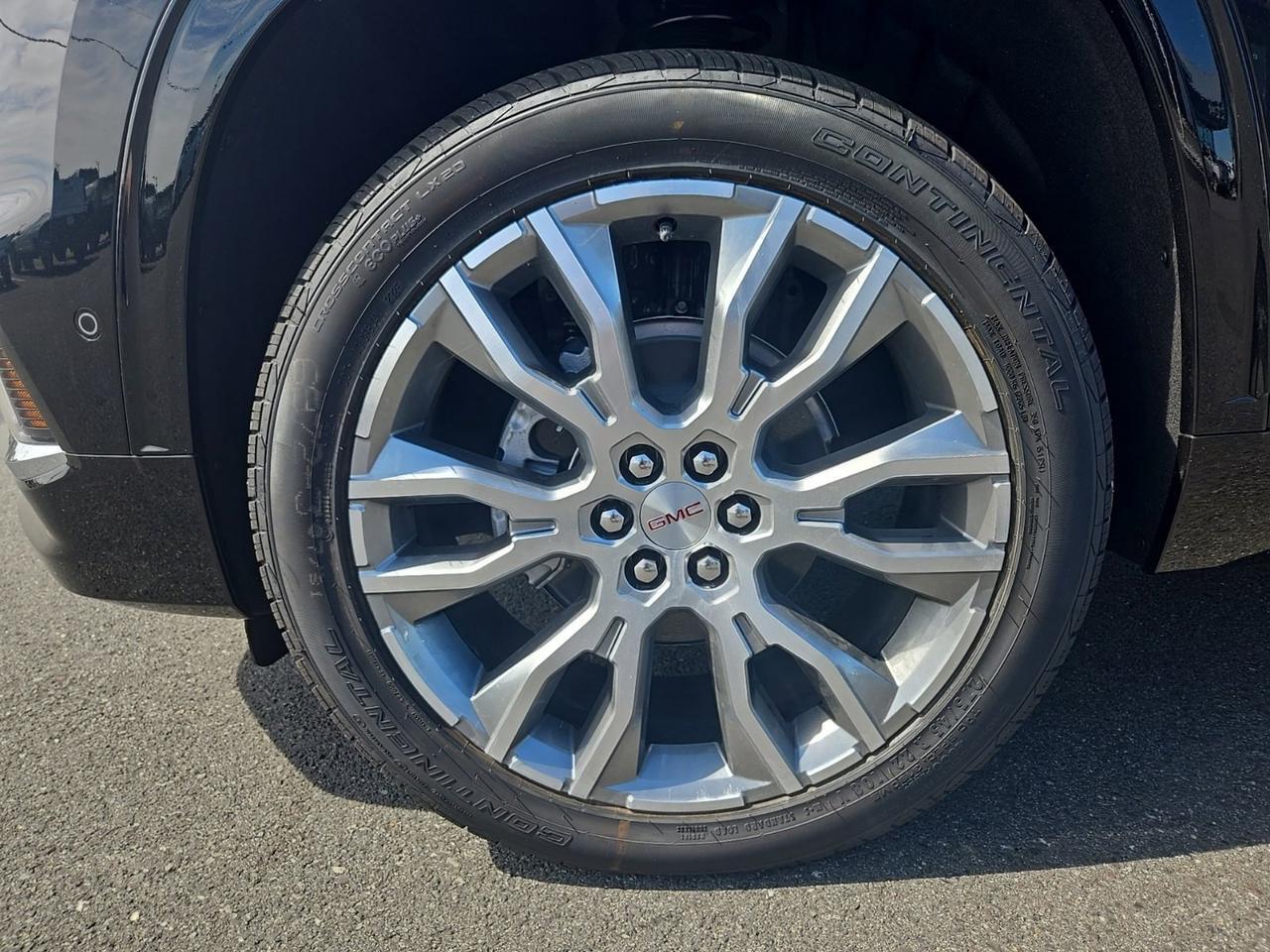 2026 GMC Acadia Denali Fredericksburg VA