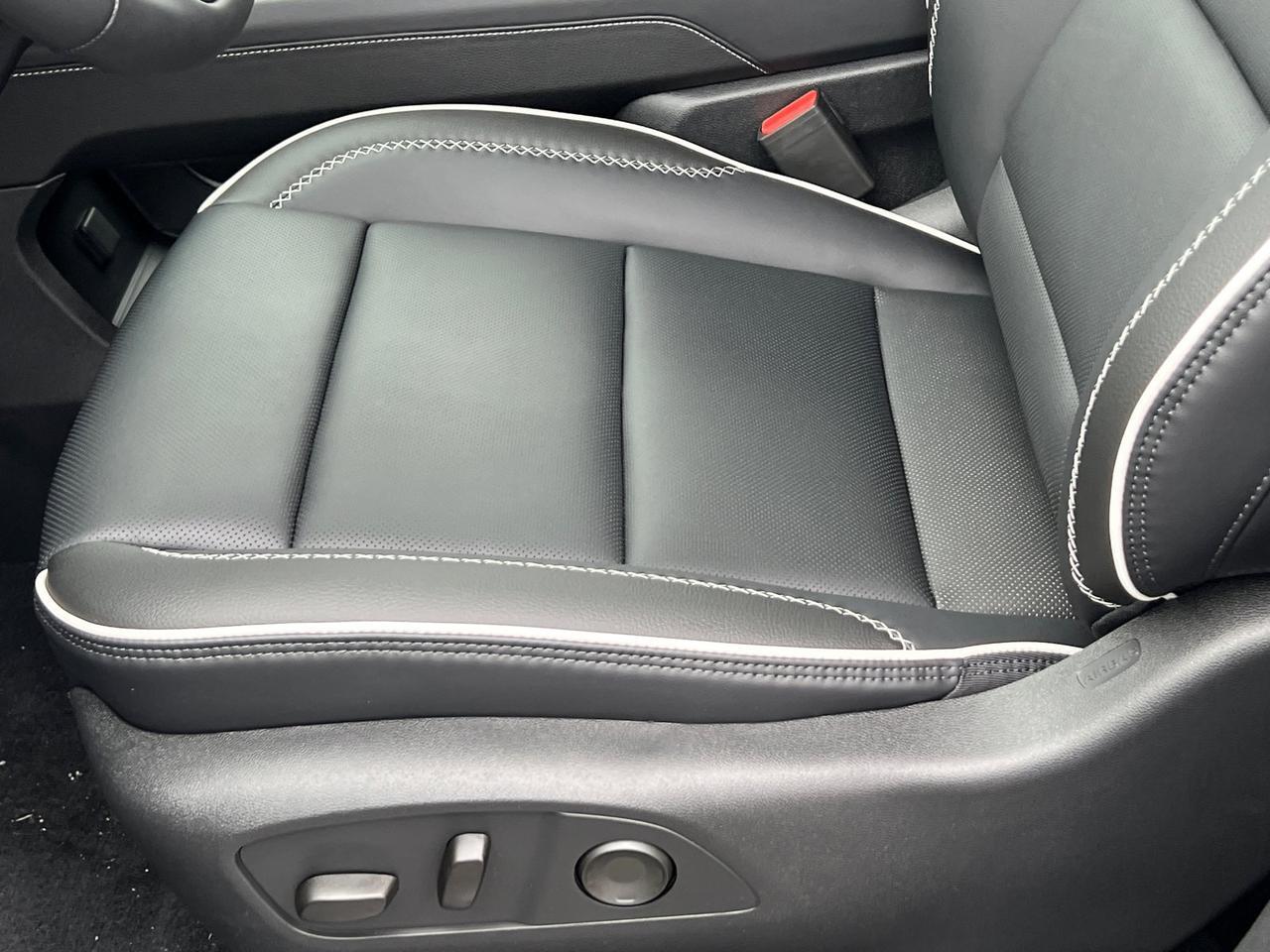 2026 GMC Acadia Denali Hagerstown MD