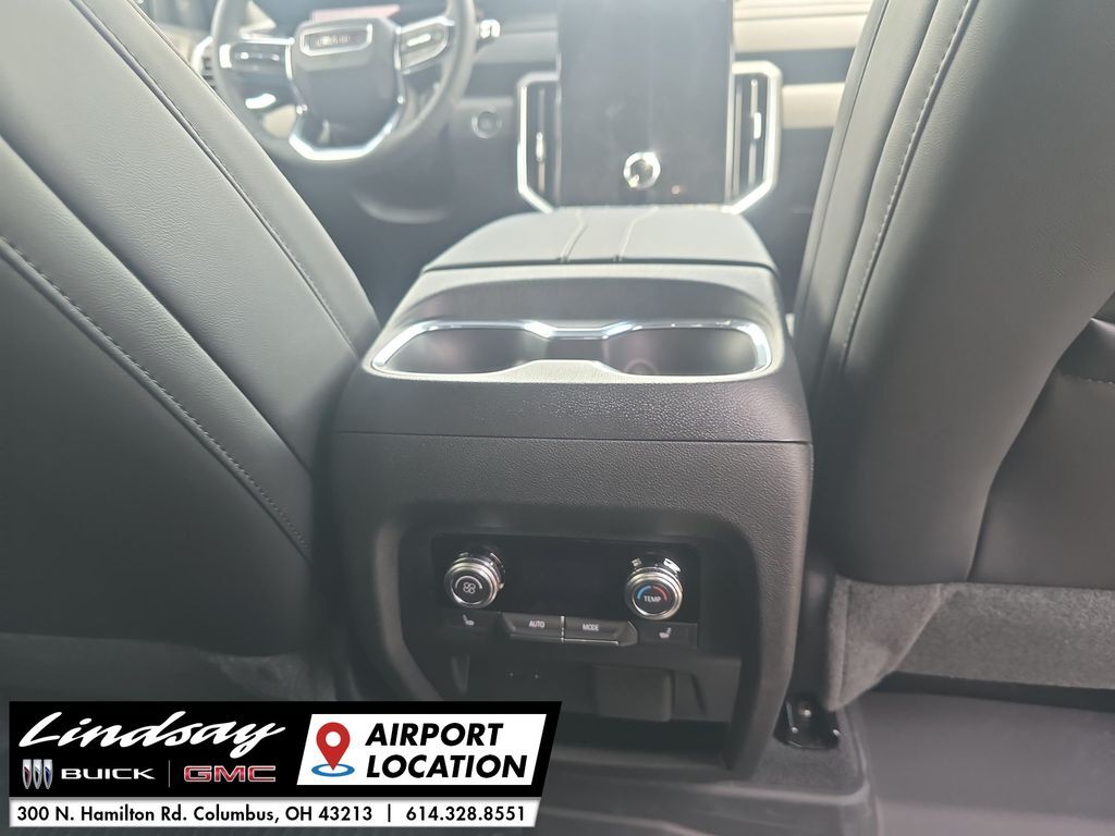 2026 GMC Acadia Elevation Columbus OH