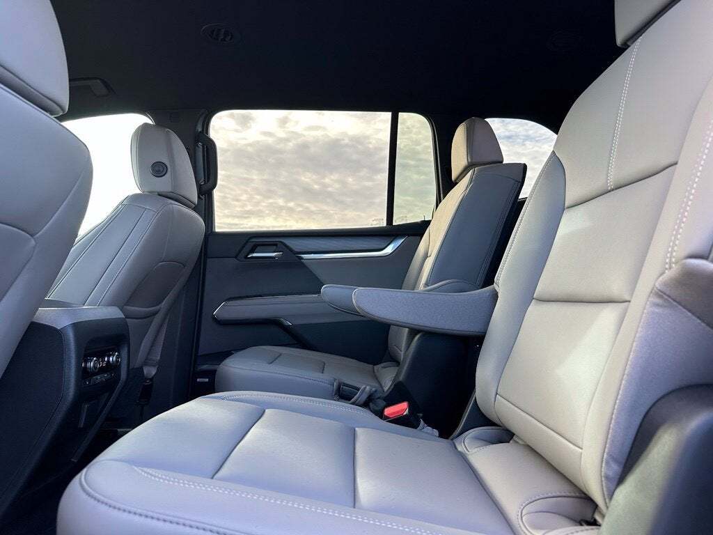 2026 GMC Acadia Elevation Tucson AZ