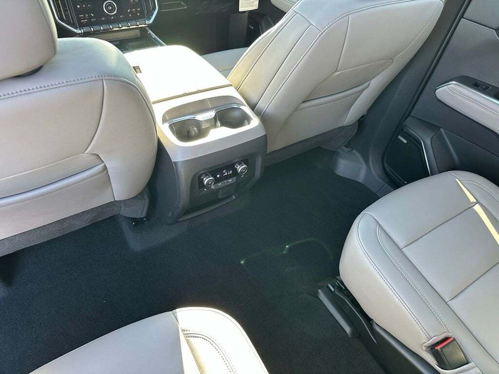 2026 GMC Acadia Elevation Tucson AZ
