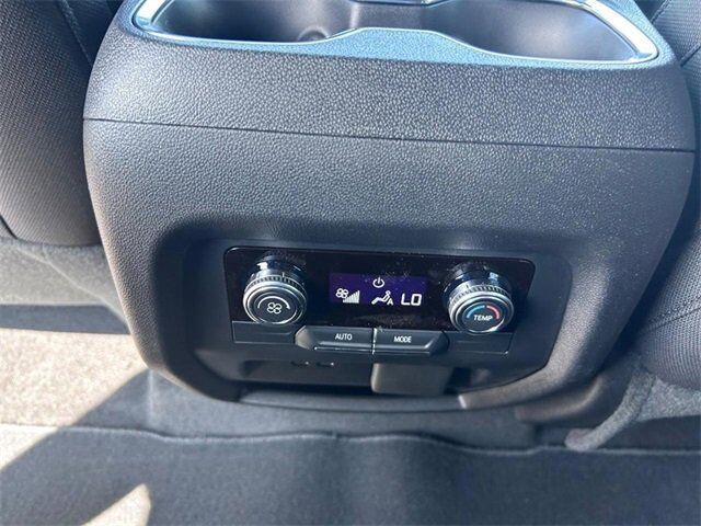 2026 GMC Acadia Elevation Farmington MO