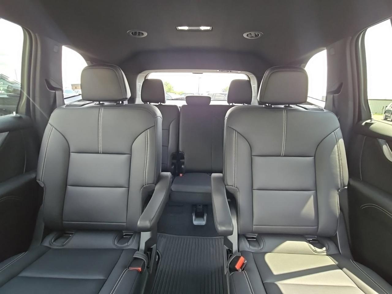 2026 GMC Acadia Elevation Fredericksburg VA