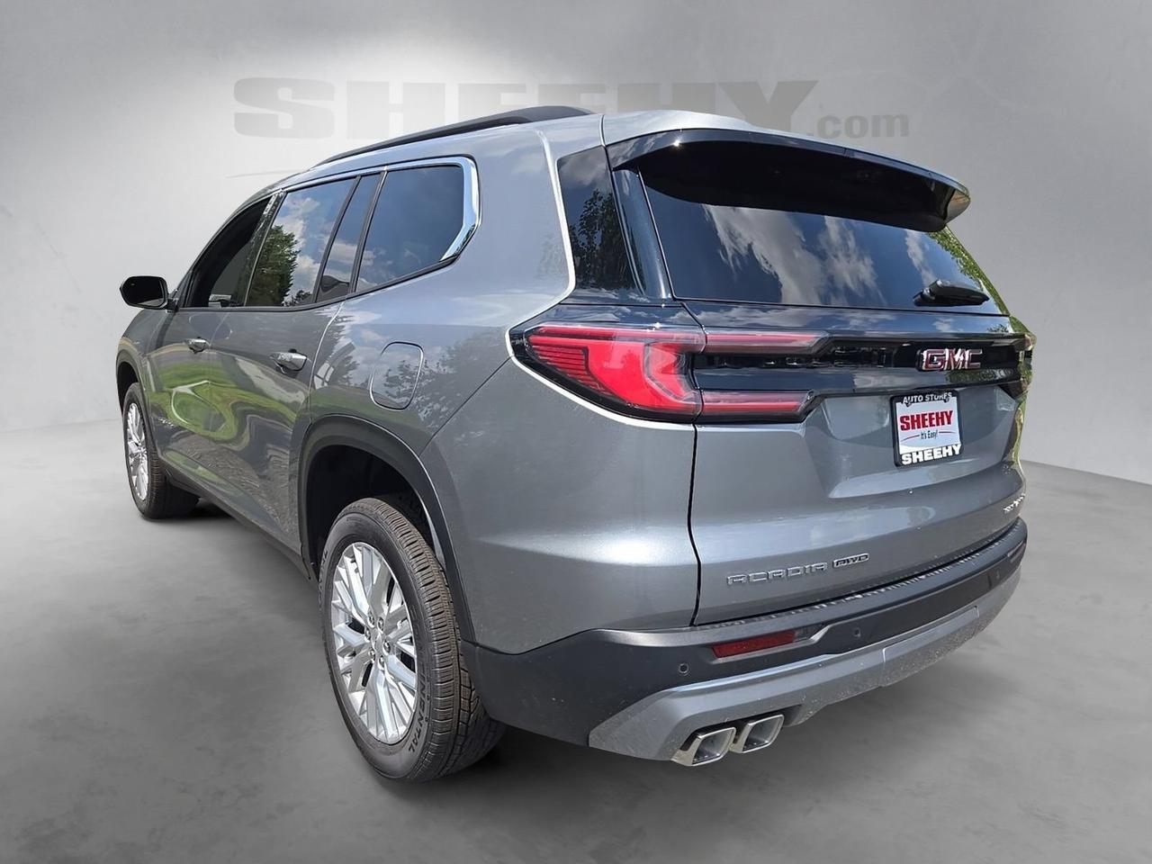 2026 GMC Acadia Elevation Fredericksburg VA