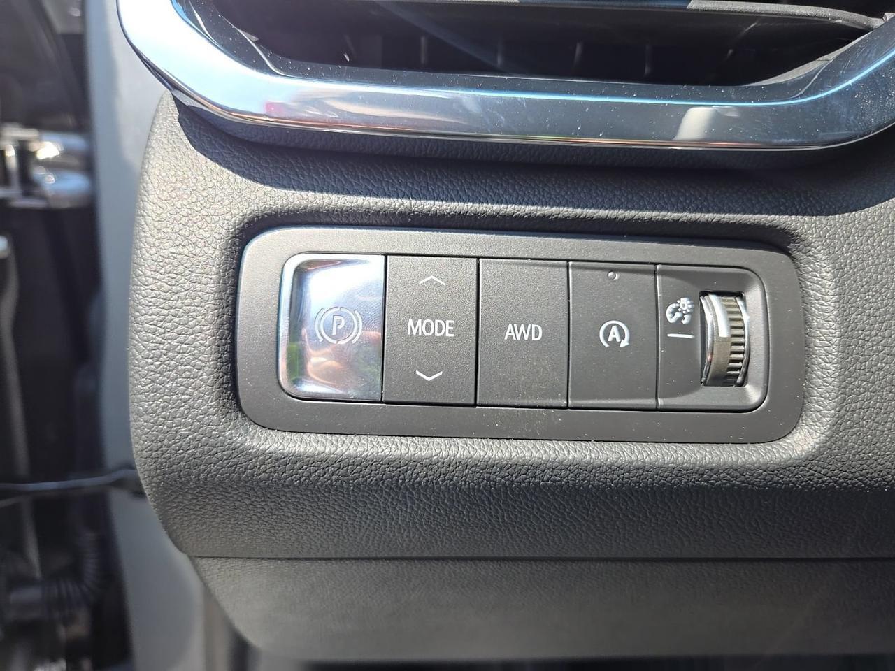2026 GMC Acadia Elevation Fredericksburg VA