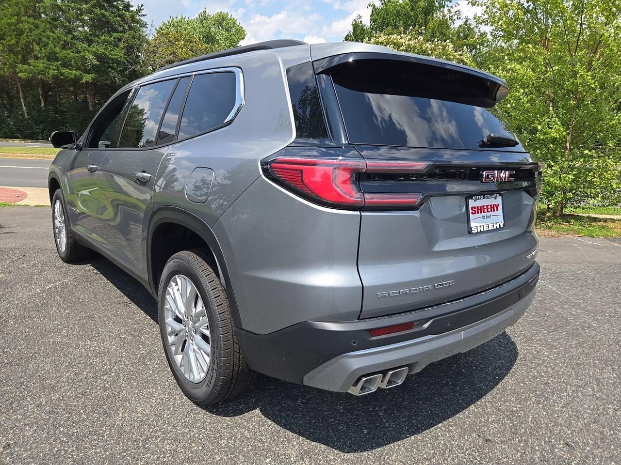 2026 GMC Acadia Elevation Fredericksburg VA