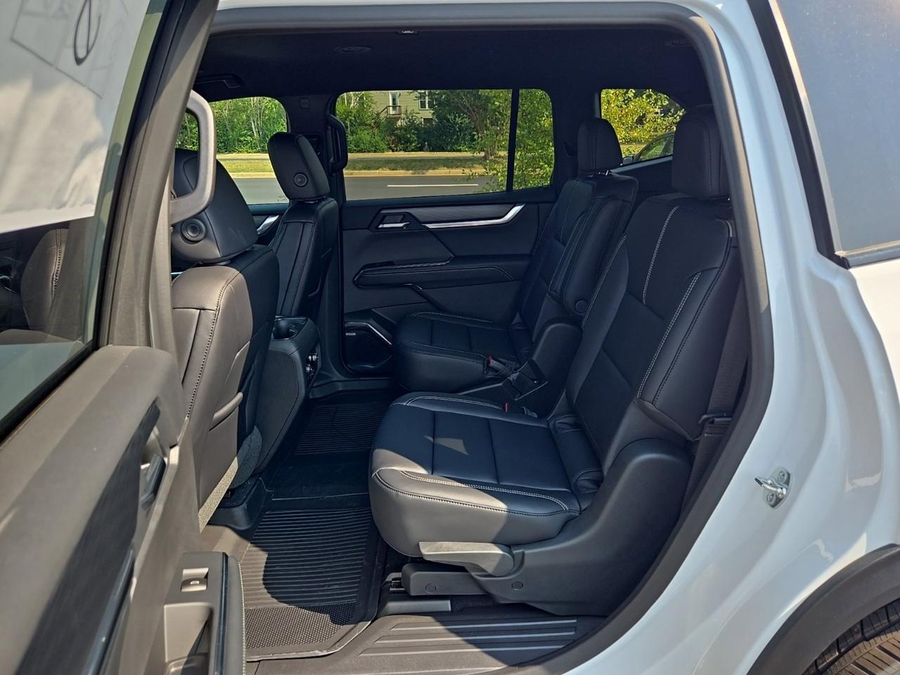 2026 GMC Acadia Elevation Fredericksburg VA