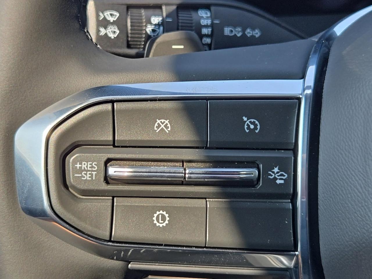 2026 GMC Acadia Elevation Fredericksburg VA