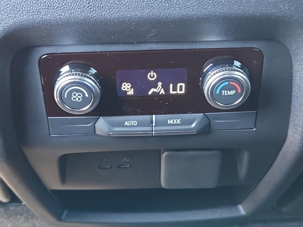 2026 GMC Acadia Elevation Fredericksburg VA