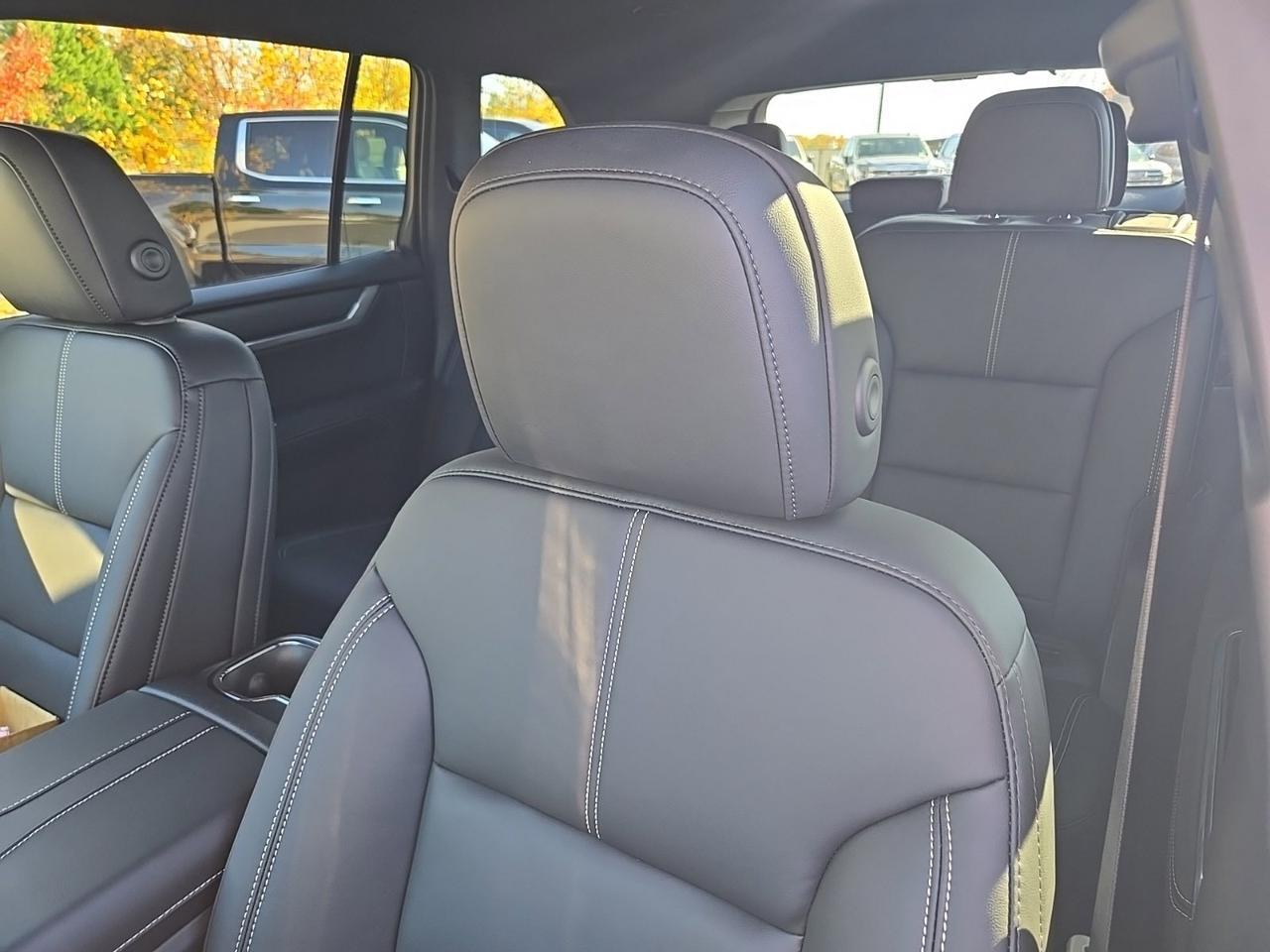 2026 GMC Acadia Elevation Fredericksburg VA