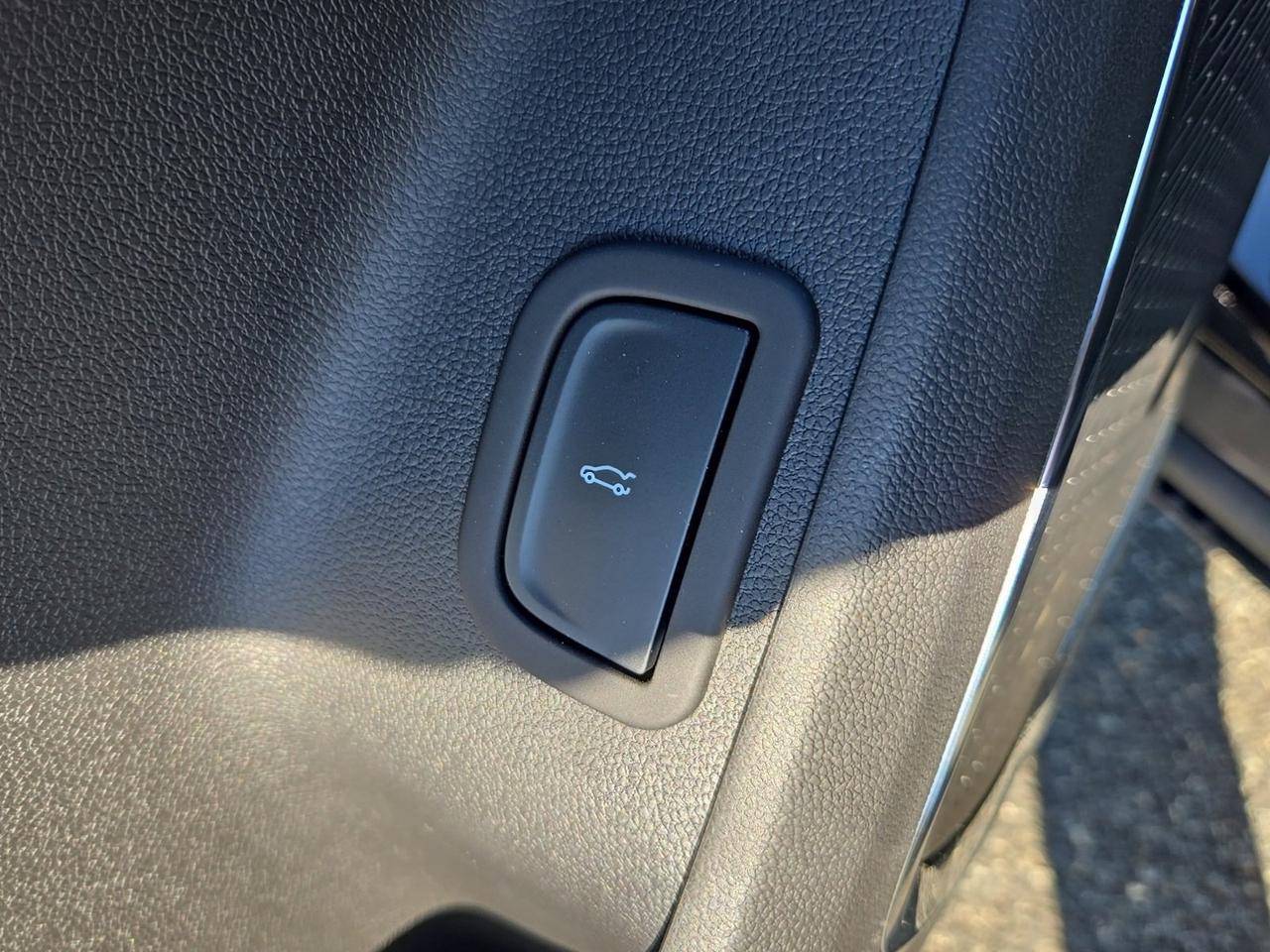 2026 GMC Acadia Elevation Fredericksburg VA