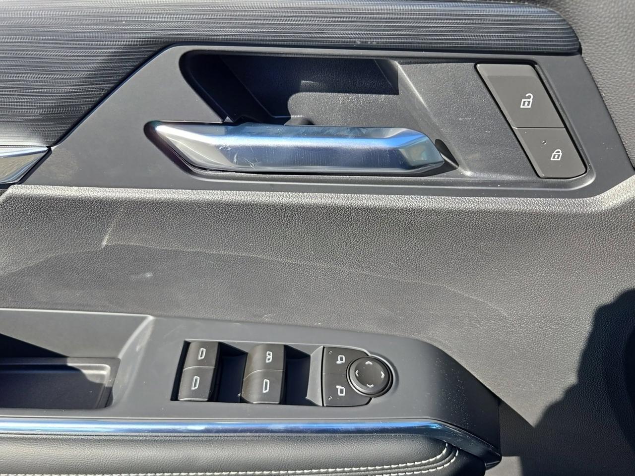 2026 GMC Acadia Elevation Fredericksburg VA