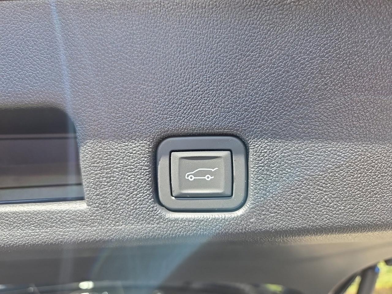 2026 GMC Acadia Elevation Fredericksburg VA