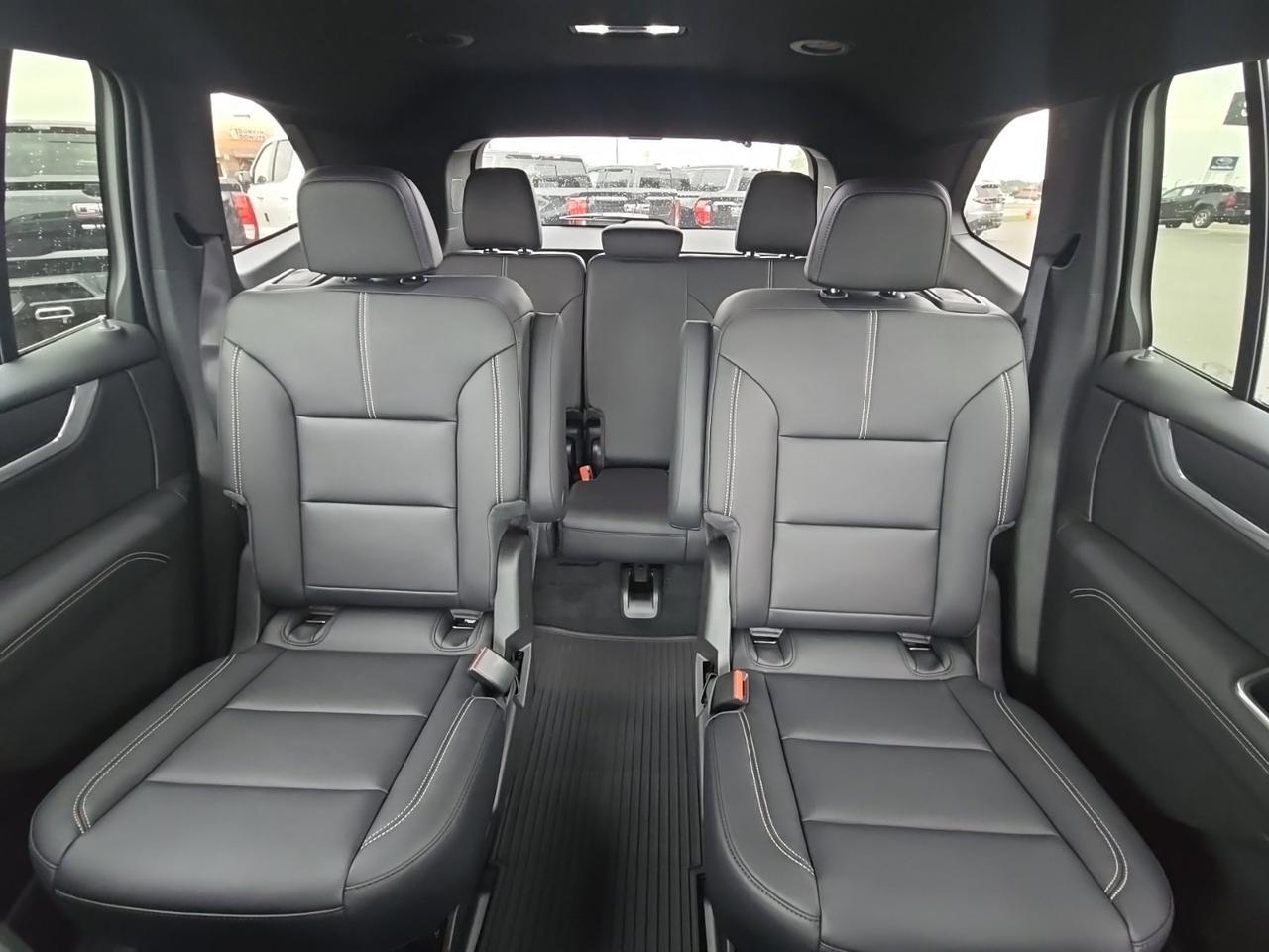 2026 GMC Acadia Elevation Fredericksburg VA