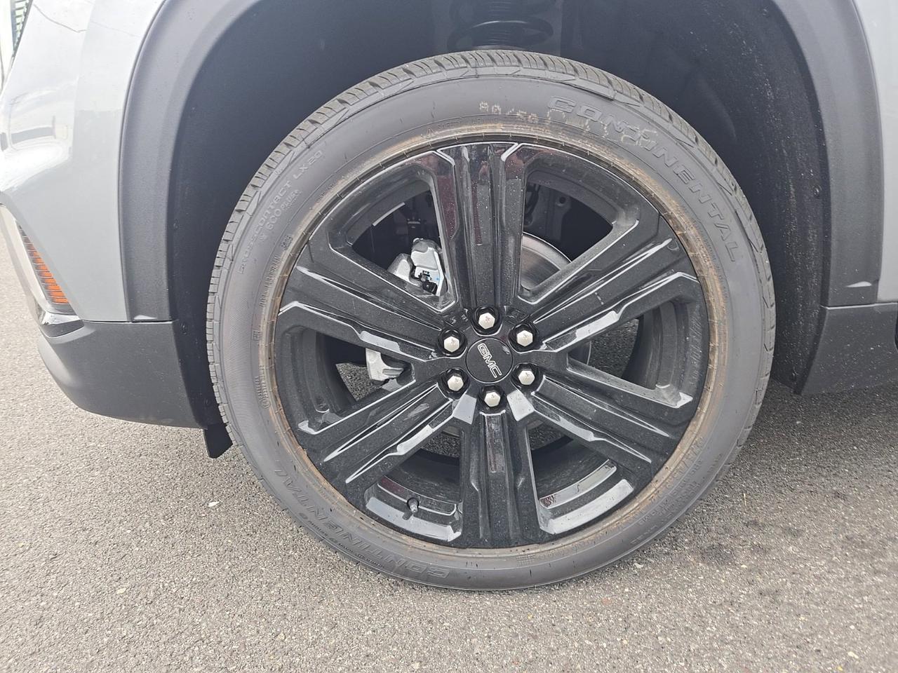 2026 GMC Acadia Elevation Fredericksburg VA