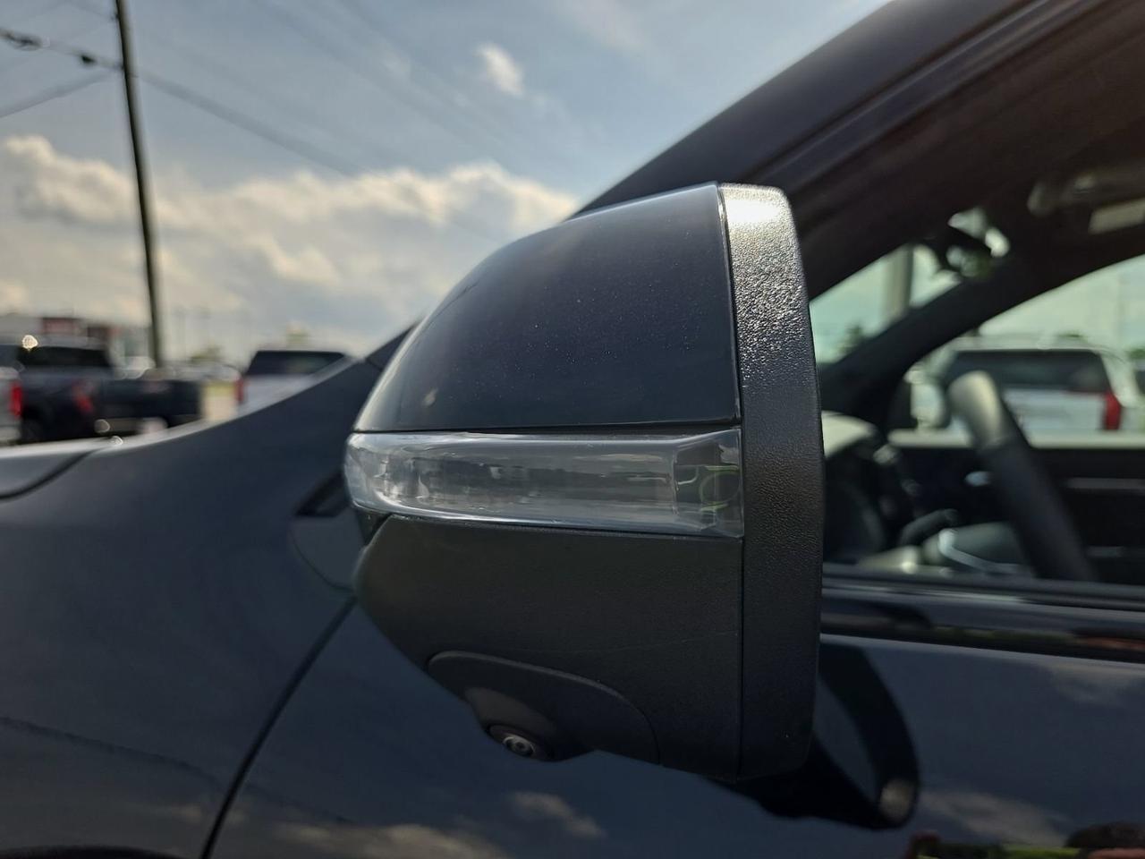 2026 GMC Acadia Elevation Fredericksburg VA