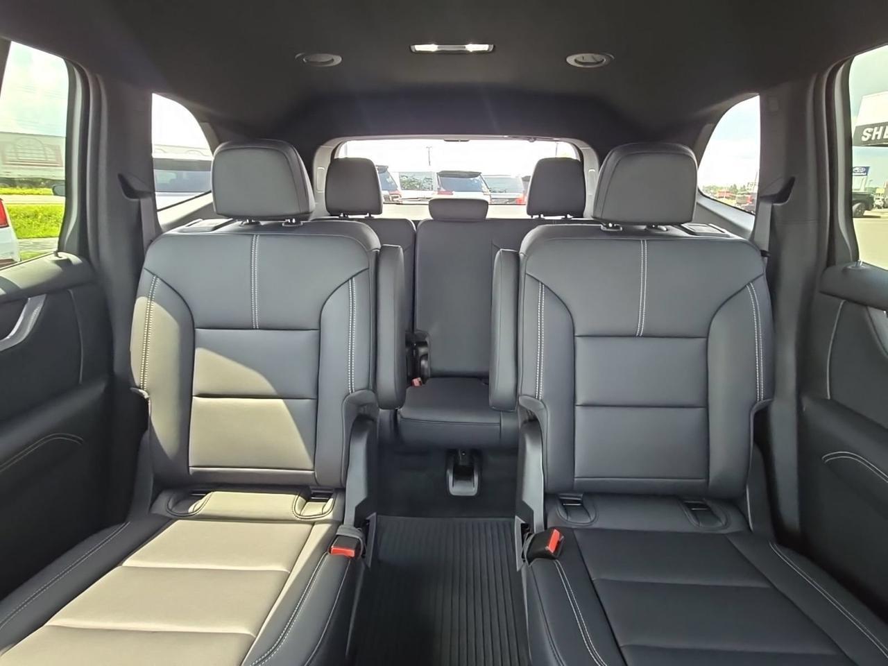 2026 GMC Acadia Elevation Fredericksburg VA