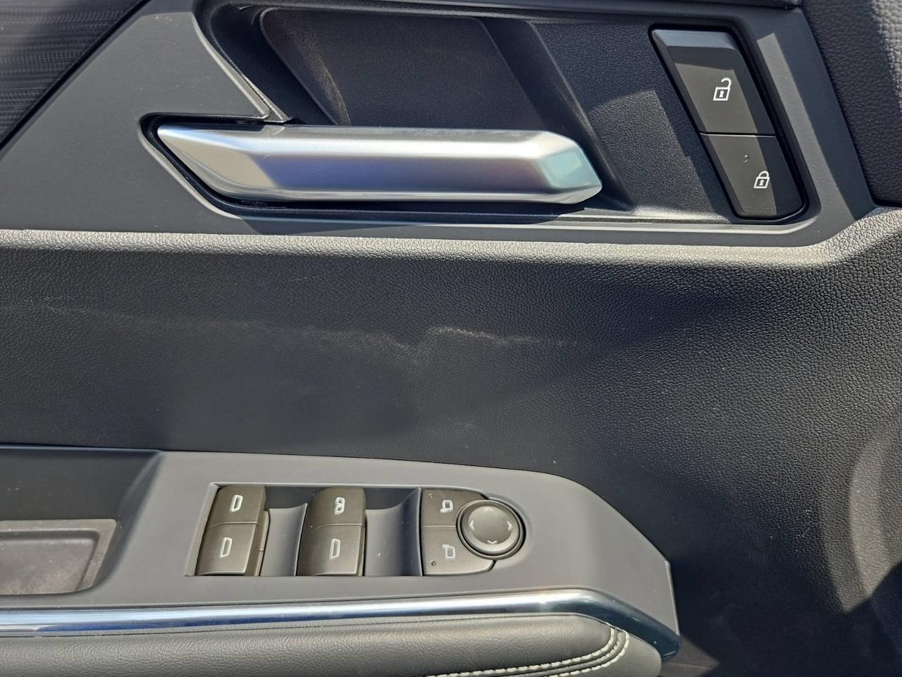 2026 GMC Acadia Elevation Fredericksburg VA