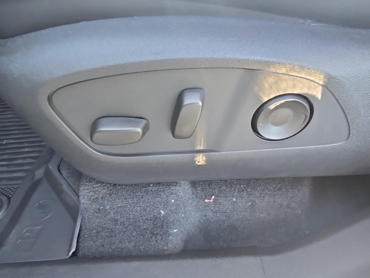 2026 GMC Acadia Elevation Fredericksburg VA