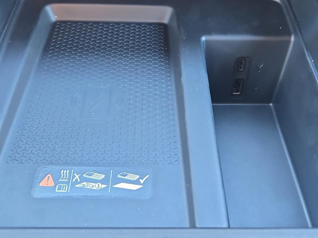 2026 GMC Acadia Elevation Fredericksburg VA