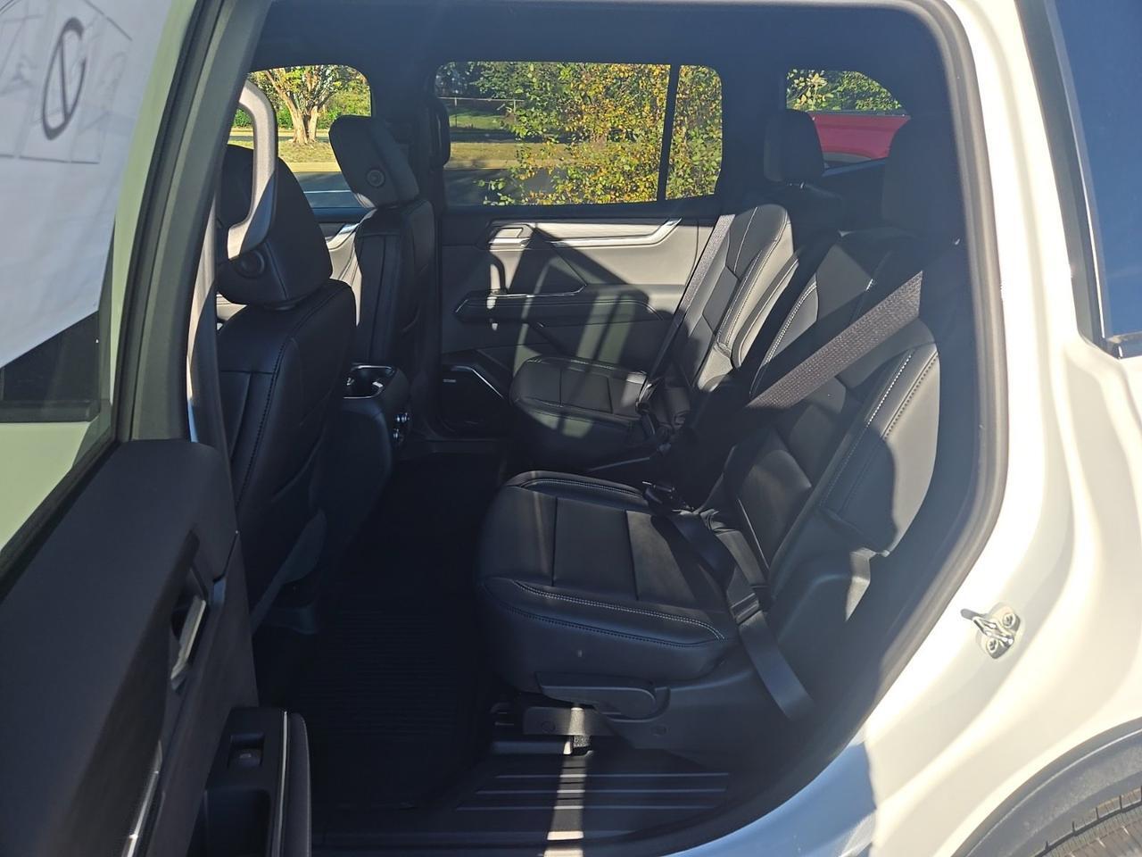 2026 GMC Acadia Elevation Fredericksburg VA