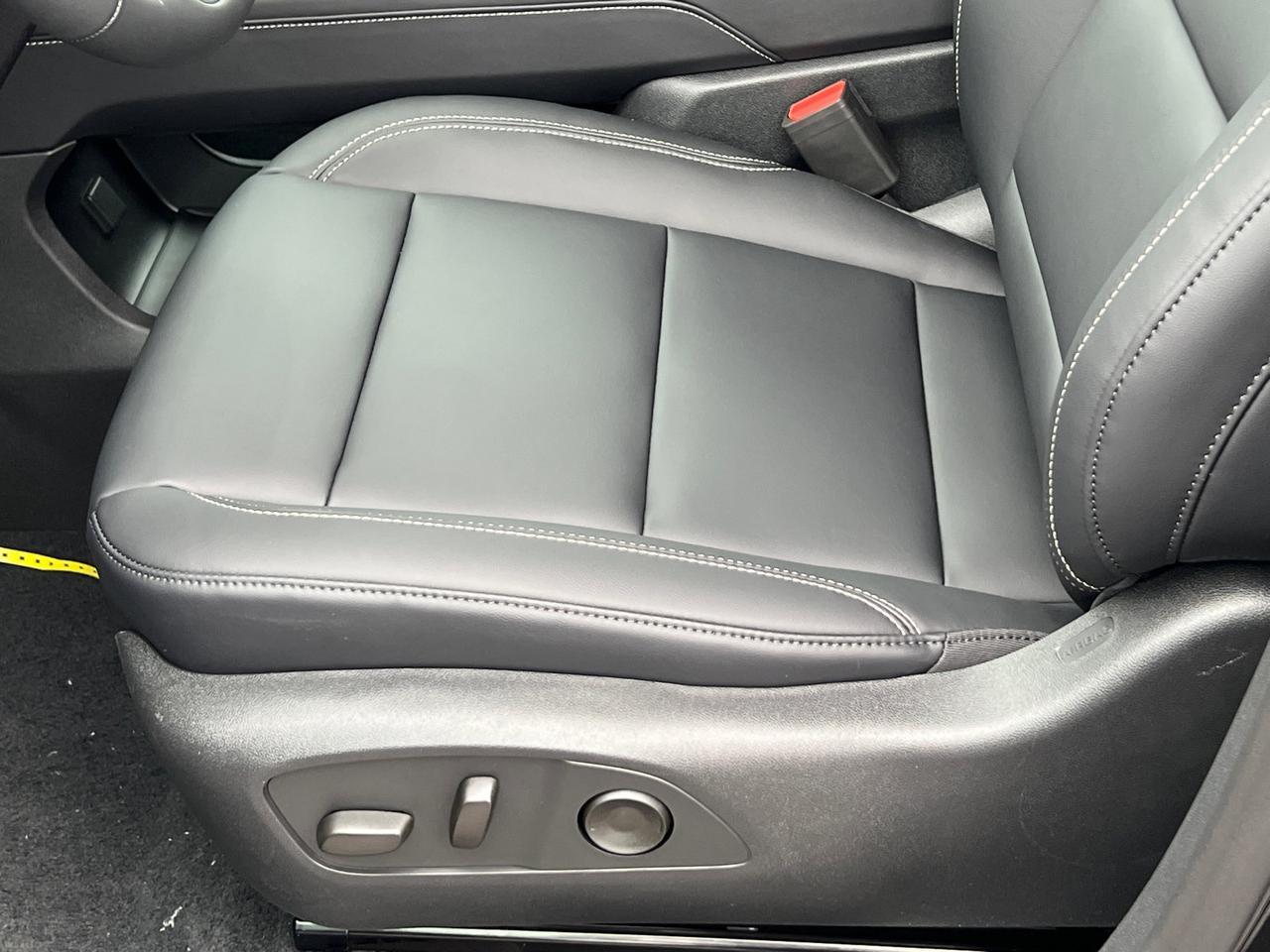 2026 GMC Acadia Elevation Hagerstown MD