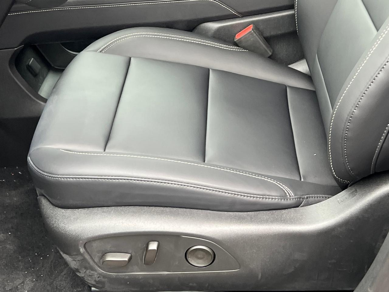 2026 GMC Acadia Elevation Hagerstown MD