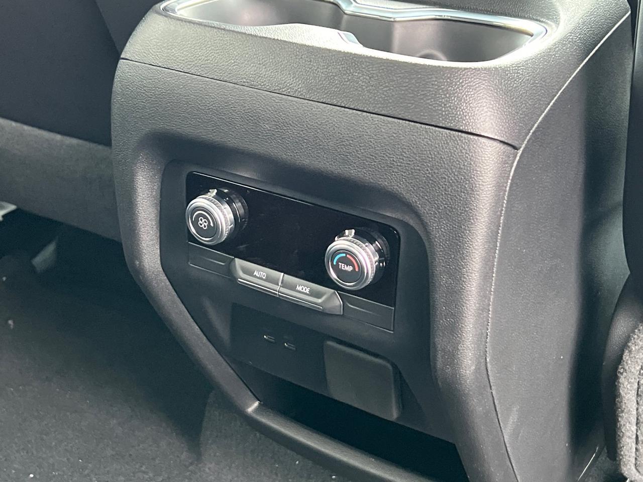 2026 GMC Acadia Elevation Hagerstown MD