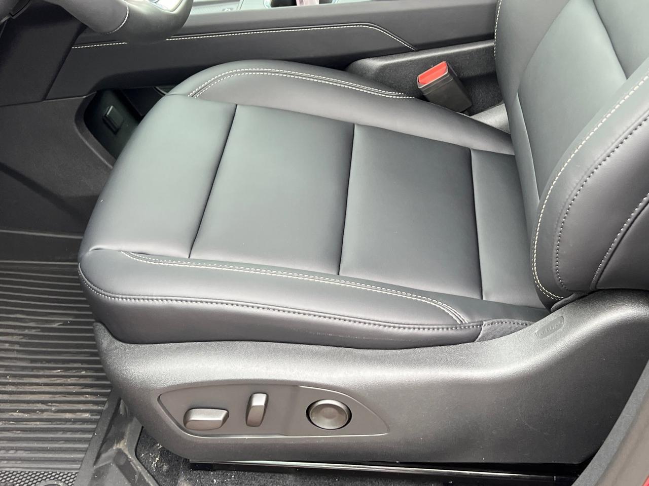 2026 GMC Acadia Elevation Hagerstown MD