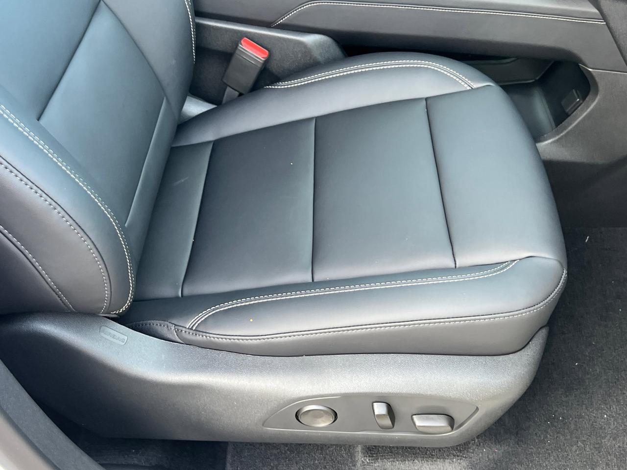 2026 GMC Acadia Elevation Hagerstown MD