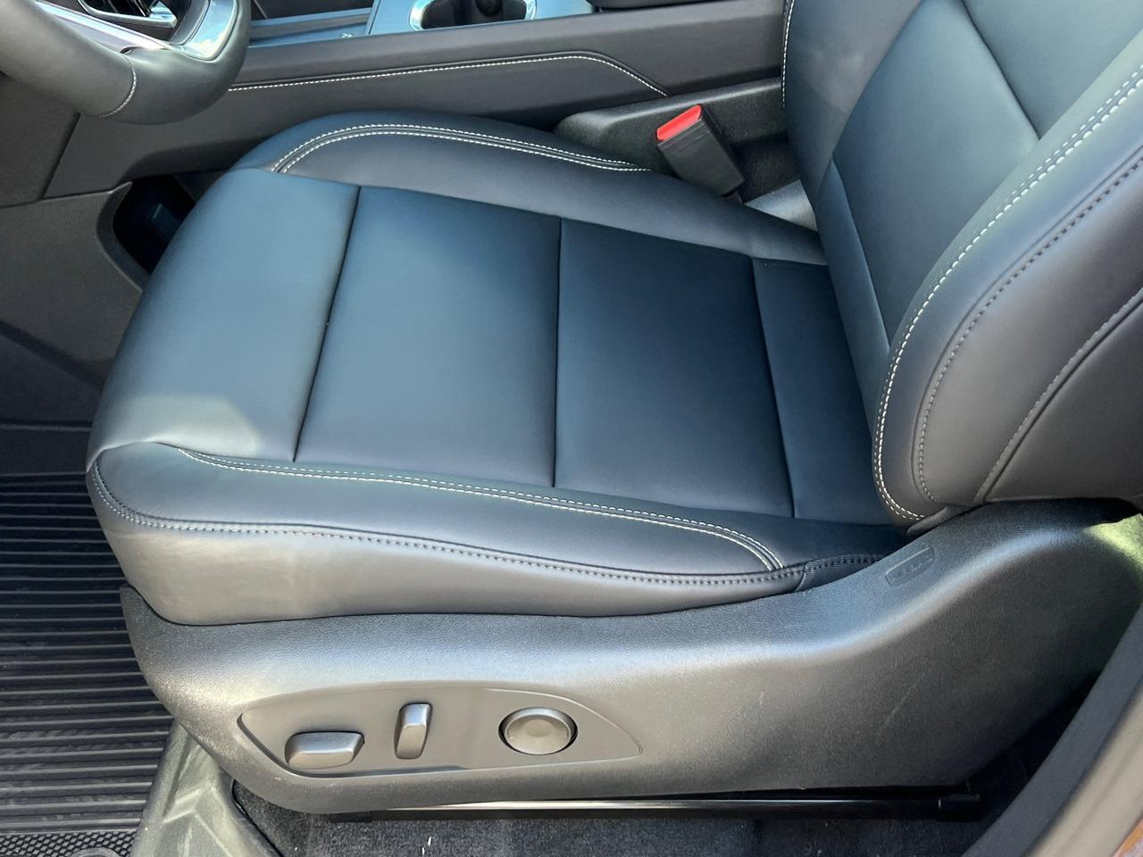 2026 GMC Acadia Elevation Hagerstown MD